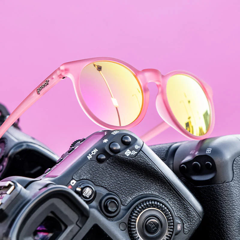 CG Influencers Pay Double Sunglasses