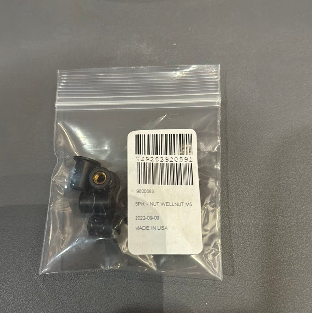 Dagger Kayaks Dagger Wellnut M5 5-pack BestCoast Outfitters