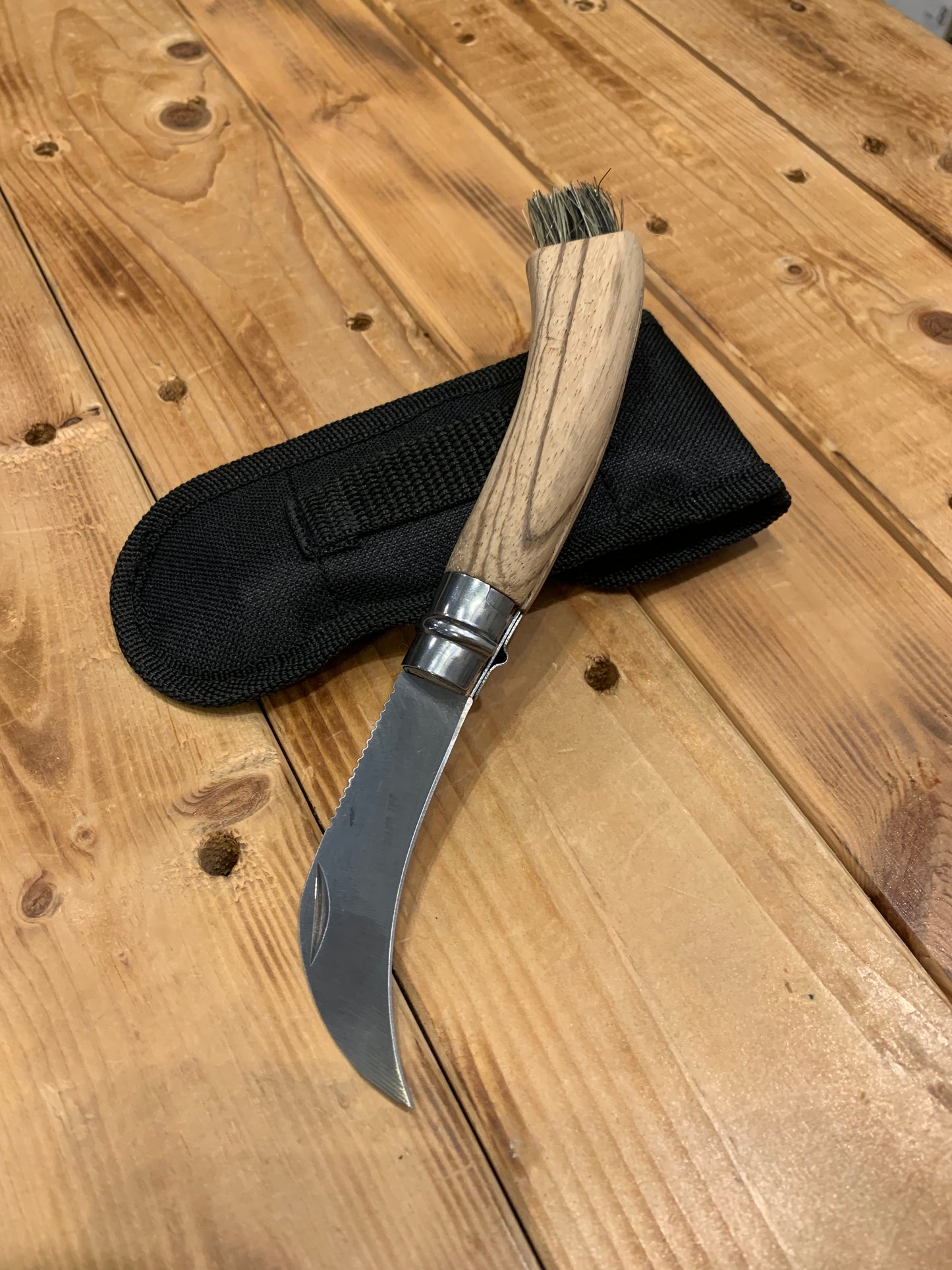 Foraging Knife