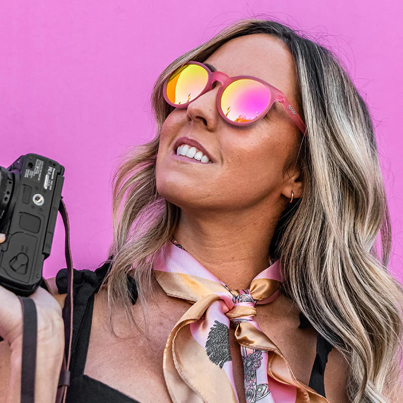 CG Influencers Pay Double Sunglasses