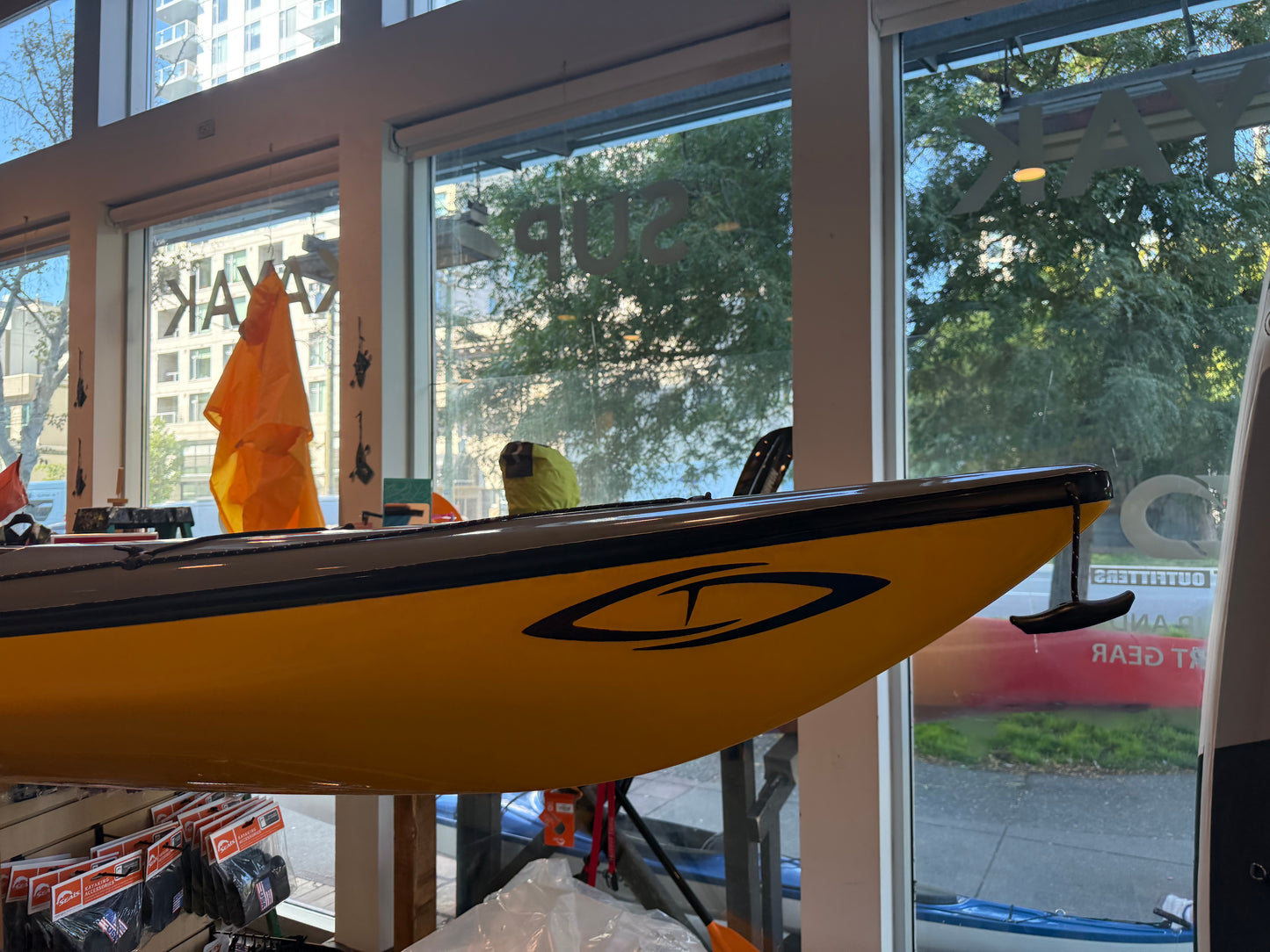 Sisu LV / Fiberglass